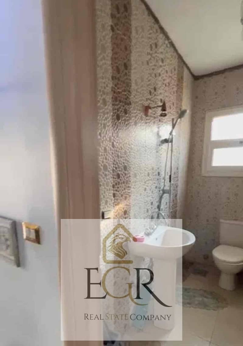 15 84bb4e6a-3a27-442d-90b1-b32847068066. jpg