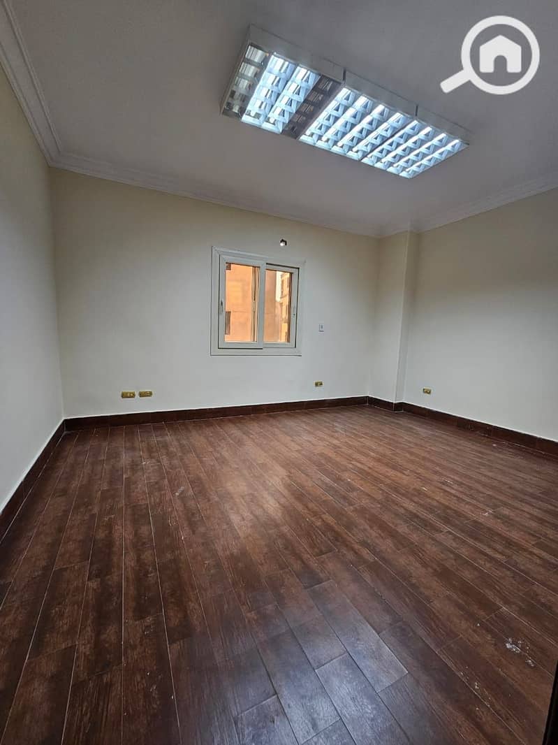 3 WhatsApp Image 2025-10-10 at 2.40. 59 PM (1). jpeg