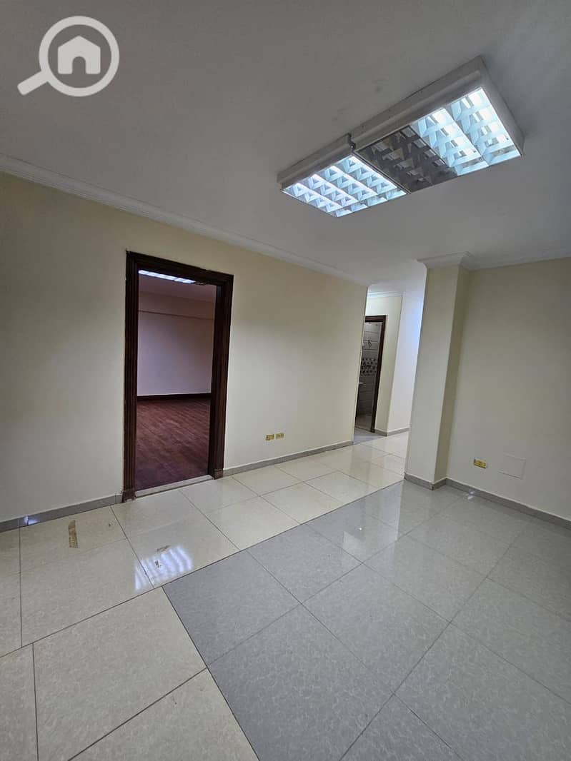 4 WhatsApp Image 2025-10-10 at 2.41. 00 PM. jpeg