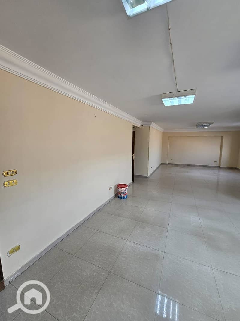 5 WhatsApp Image 2025-10-10 at 2.40. 59 PM. jpeg