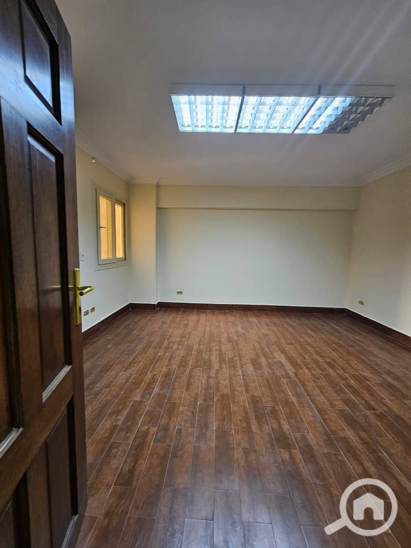 6 WhatsApp Image 2025-10-10 at 2.40. 56 PM (1). jpeg