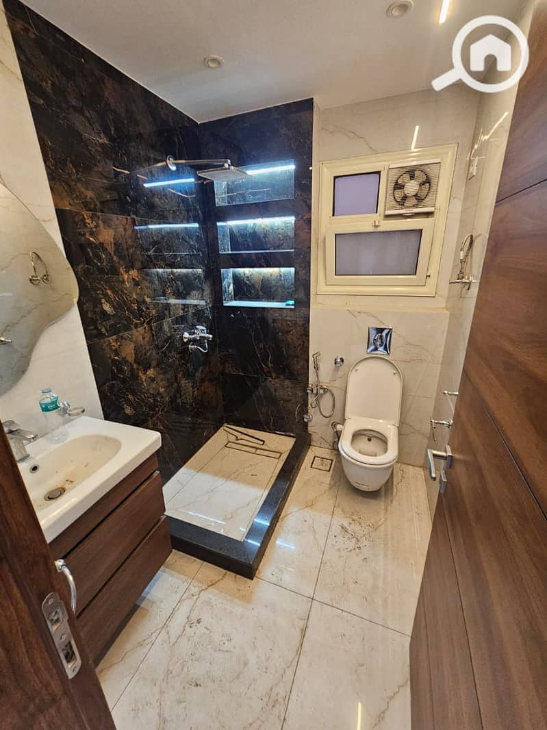 4 WhatsApp Image 2025-11-25 at 4.39. 48 PM. jpeg