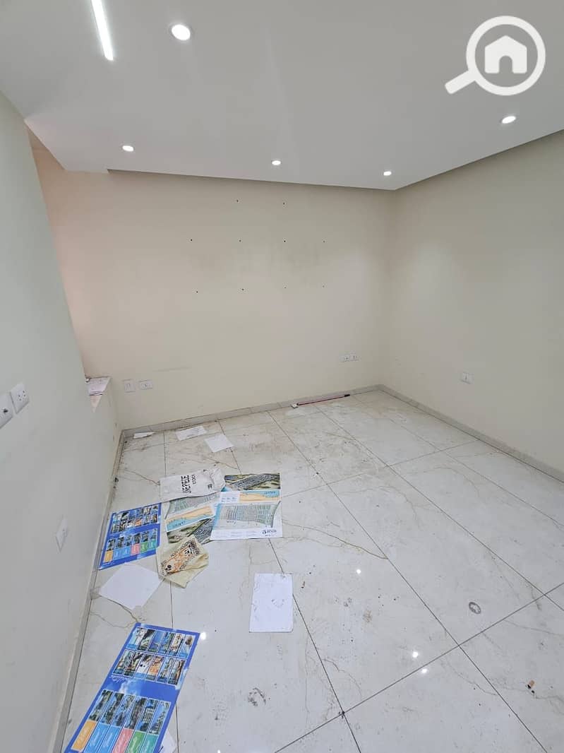 9 WhatsApp Image 2025-11-25 at 4.39. 47 PM. jpeg