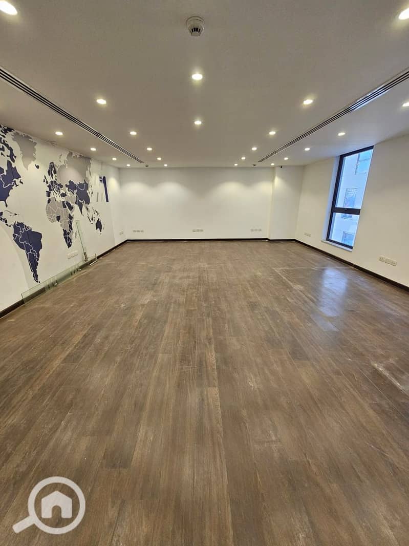 5 WhatsApp Image 2025-11-04 at 11.27. 43 PM (4). jpeg