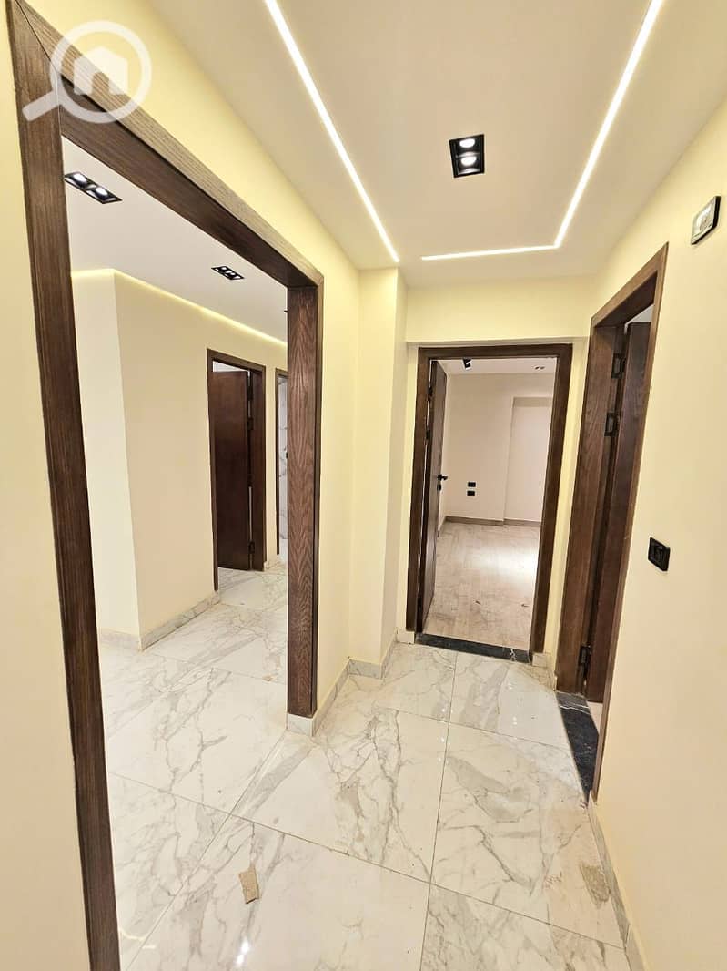 7 WhatsApp Image 2025-11-29 at 3.15. 35 PM. jpeg