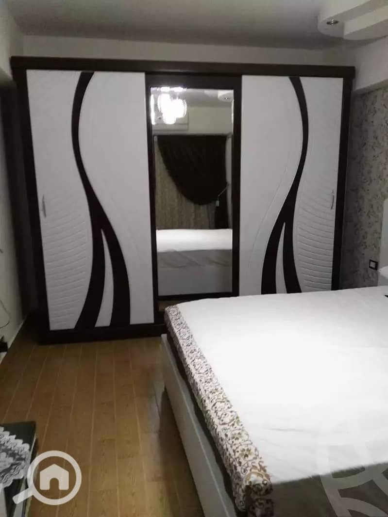 2 f6ff8c17-4fc2-493d-8e39-035aee1a7cd6. jpg