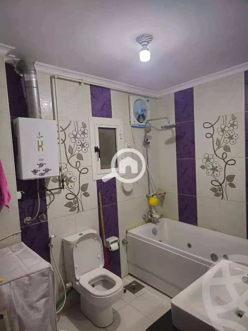 9 473b2ed2-c82c-4718-b416-89c0319f3a14. jpg