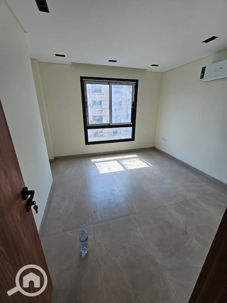 8 WhatsApp Image 2025-11-17 at 12.50. 51 AM (2). jpeg