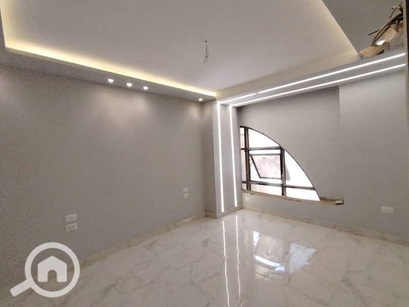 2 WhatsApp Image 2025-11-20 at 12.42. 41 AM. jpeg