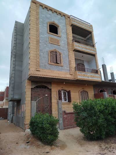 أرض سكنية للبيع في السادات، المنوفية - للبيع منزل بالمنطقة 31 مدينة السادات أرض سكنية للبيع في السادات، المنوفية - للبيع منزل بالمنطقة 31 مدينة السادات