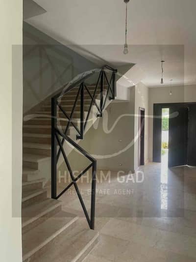 تاون هاوس 4 غرف نوم للبيع في 6 أكتوبر، الجيزة - 5aa65176-b0ca-4bce-a921-a8b25aed5abb. jpg