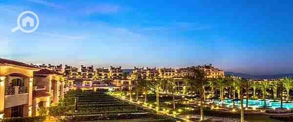 10 لافيستا-باي-ايست-الساحل-الشمالي. jpg