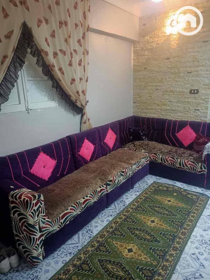 4 6a6dbd52-18c6-4a88-90c7-9004c455b74d. jpg