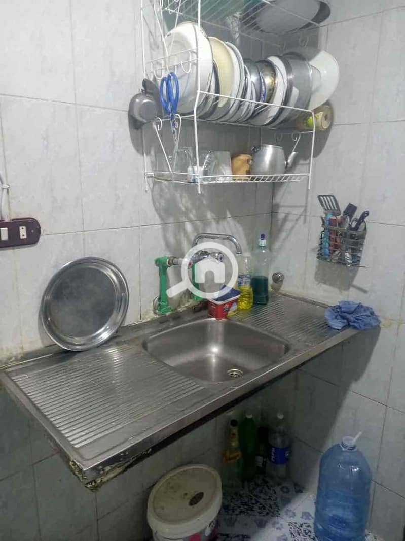 8 33180a9f-5ce9-48e3-a681-5e4655fb399f. jpg