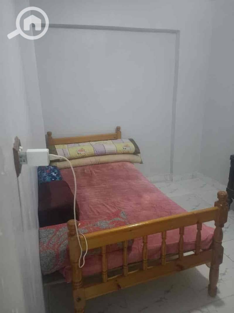 10 da3a10fb-93d1-4e6e-a687-a2565b4da8f3. jpg