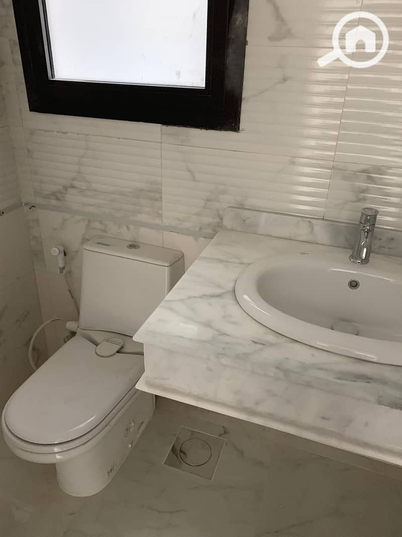 8 WhatsApp Image 2025-12-02 at 2.53. 54 PM (3). jpeg