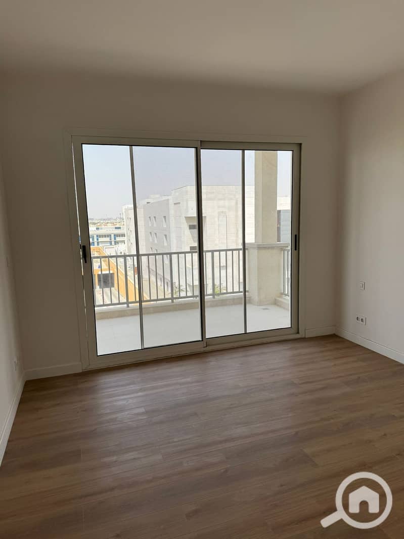 24 WhatsApp Image 2025-12-02 at 3.09. 59 PM (6). jpeg