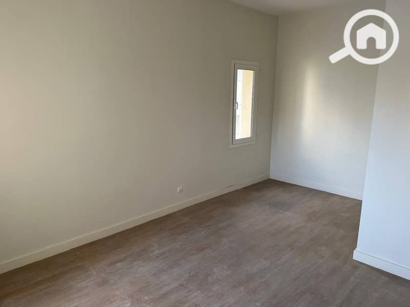 5 WhatsApp Image 2025-12-02 at 2.50. 23 PM (2). jpeg