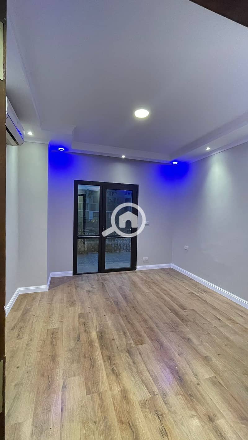 18 WhatsApp Image 2025-12-01 at 23.36. 43. jpeg