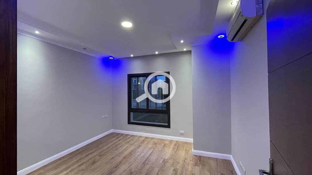 23 WhatsApp Image 2025-12-01 at 23.36. 45 (2). jpeg