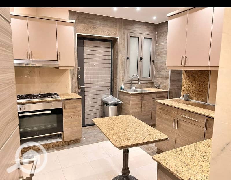 1000705655. jpg 1000705655. jpg