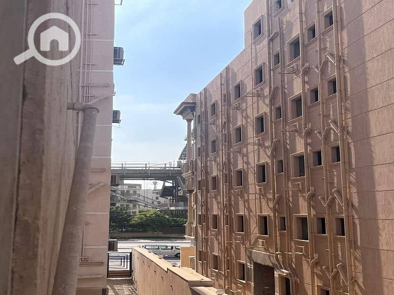 10 WhatsApp Image 2025-11-27 at 4.01. 16 AM. jpg