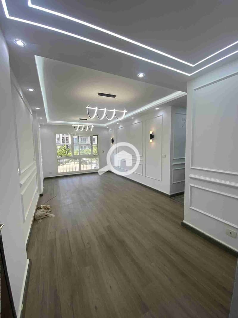 1000021652. jpg 1000021652. jpg