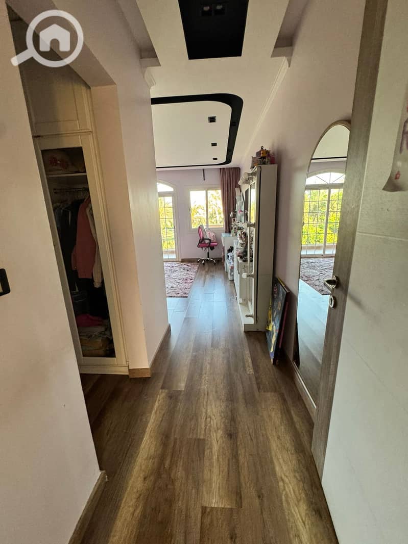 17 17d34cd9-5504-4a1f-a6f2-0e1abb9fd305. jpeg