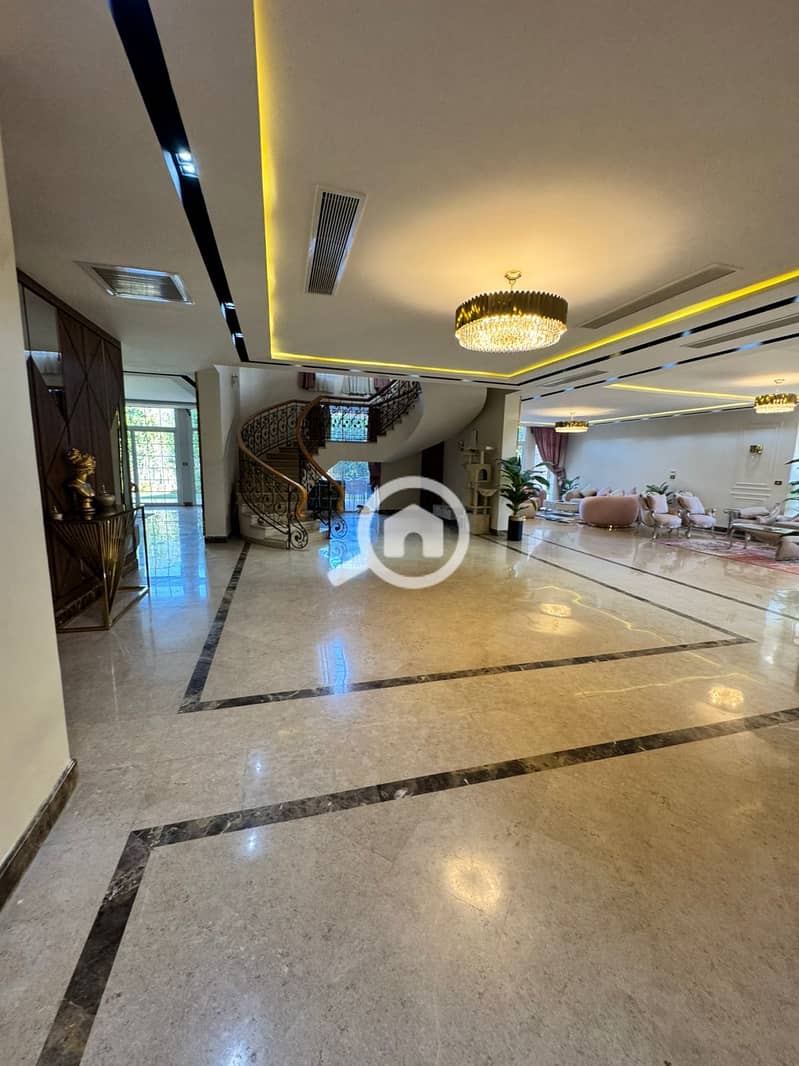 50 047055f0-3970-4ac8-9b25-3b02decf4565. jpeg