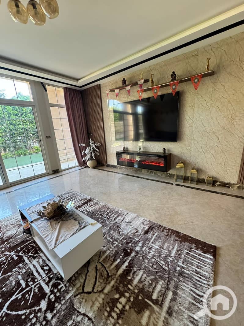 74 e0bf1d14-59d0-48d4-babc-7df962555a4d. jpeg