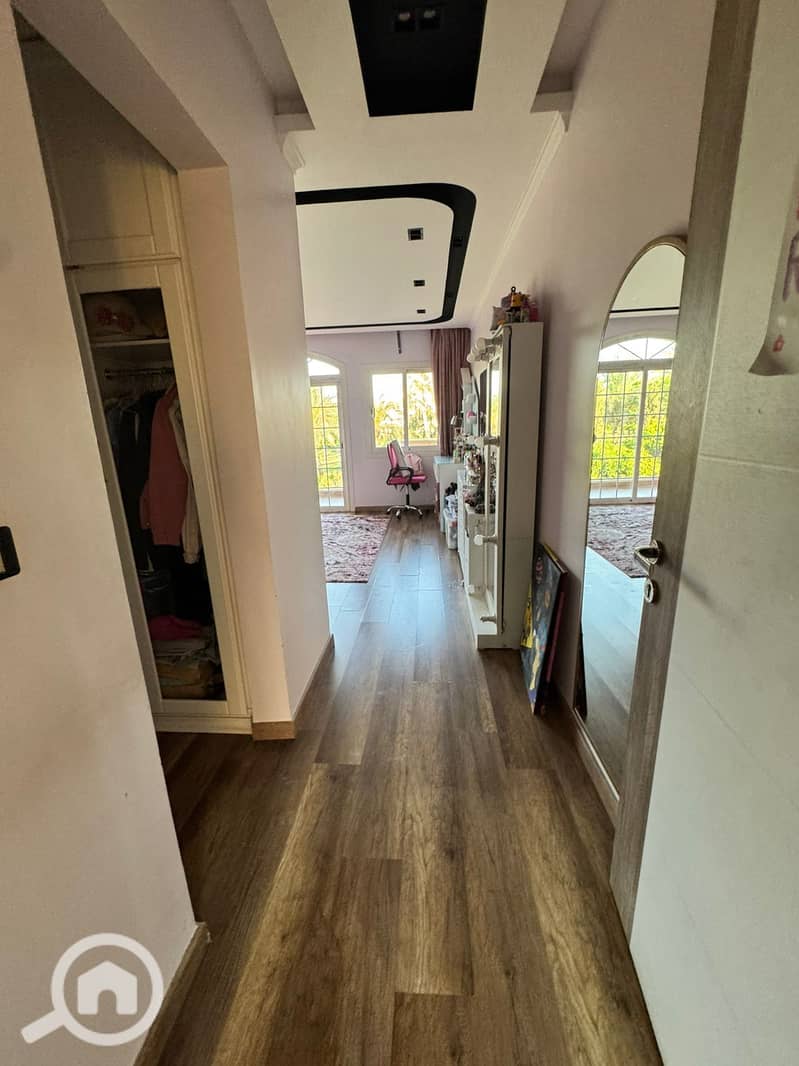 77 f56e72ac-04bd-4812-94a9-beac4b3b2af8. jpeg