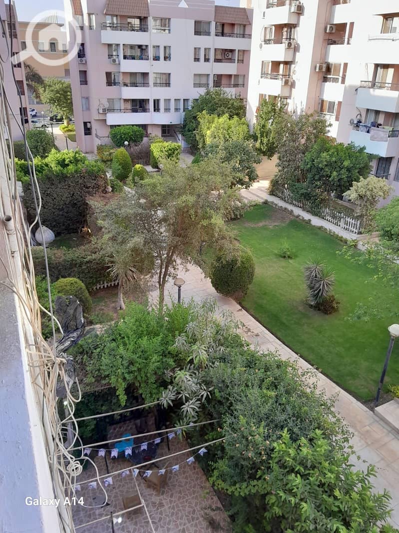 2e791801-be19-4c25-9d2a-33ad4cc1687f. jpg 2e791801-be19-4c25-9d2a-33ad4cc1687f. jpg