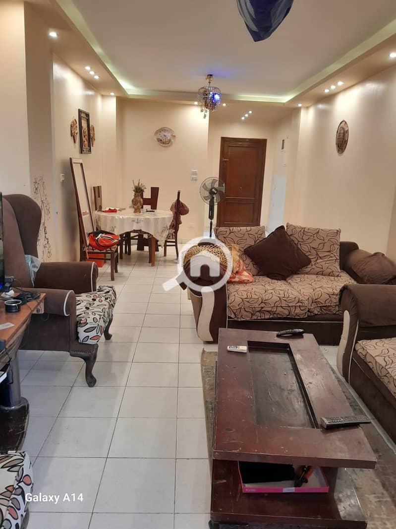 9 ef4bb165-217c-409a-b1ce-aa52f256fb7b. jpg