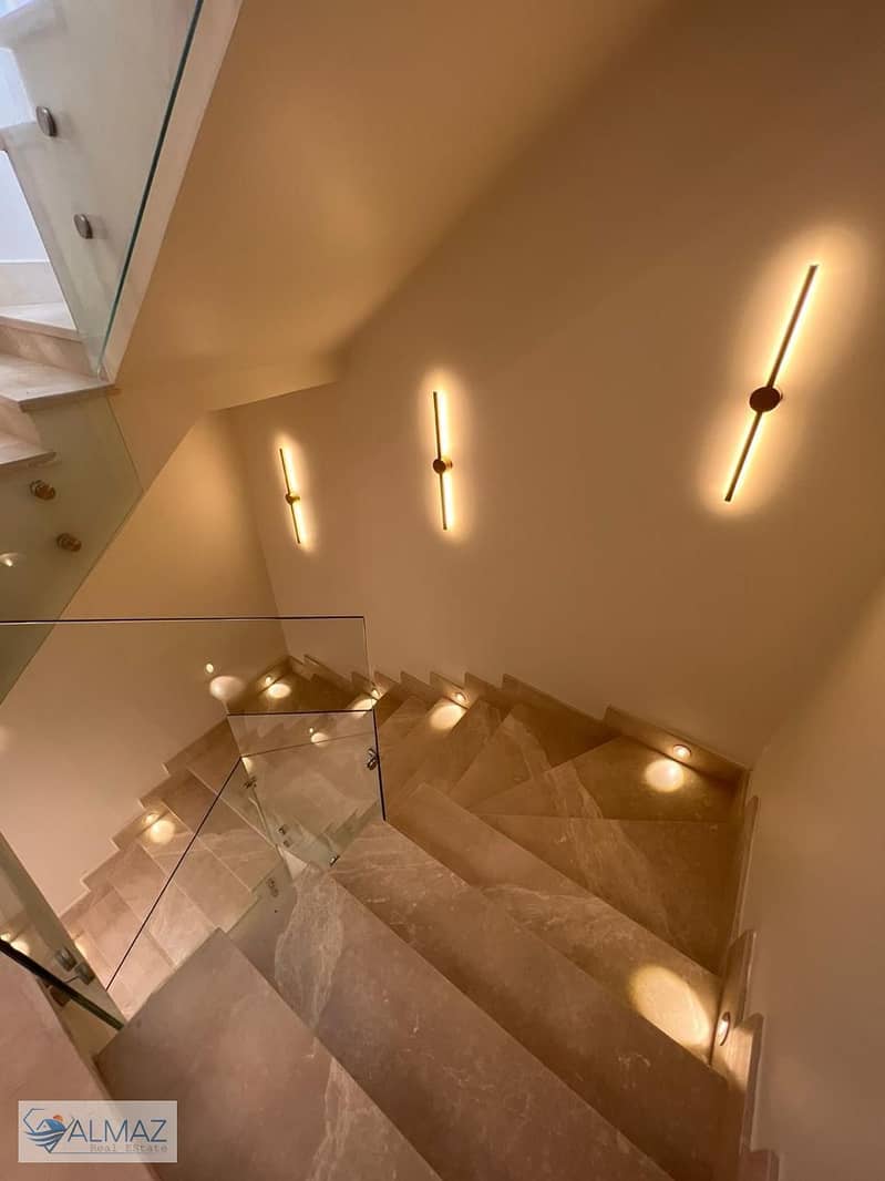 2 WhatsApp Image 2025-12-04 at 11.06. 48 AM. jpeg