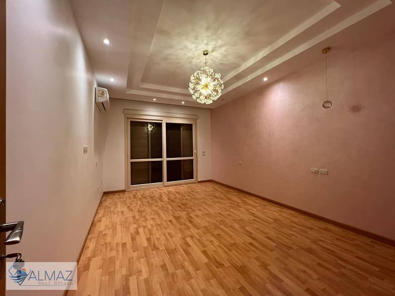 30 WhatsApp Image 2025-12-04 at 11.06. 57 AM (1). jpeg