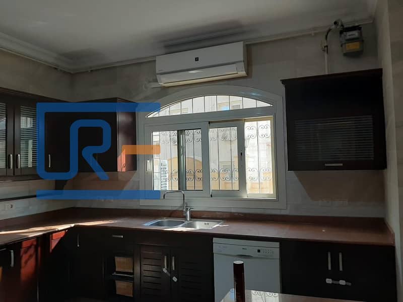 7 WhatsApp Image 2025-11-26 at 9.39. 47 PM. jpeg