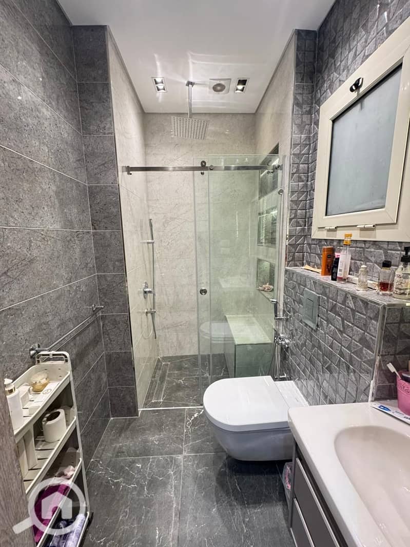 7 80695884-f25b-41eb-a72a-b390dae7c9db. jpg