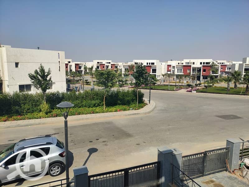 3 8fedb2e6-8713-4de2-b2e0-687965865cbf. jpg