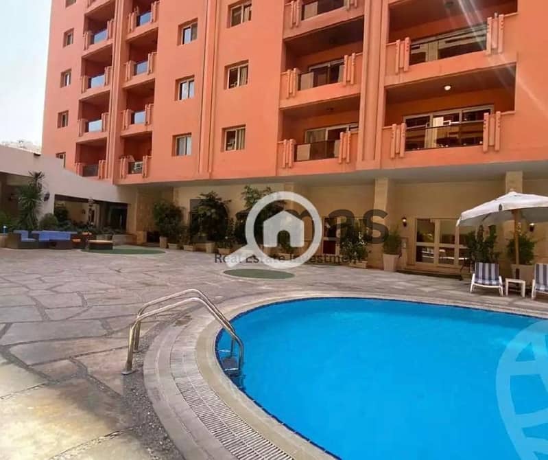 4 c93f58ef-ac40-4e06-b3e8-0361e4c95961. jpeg