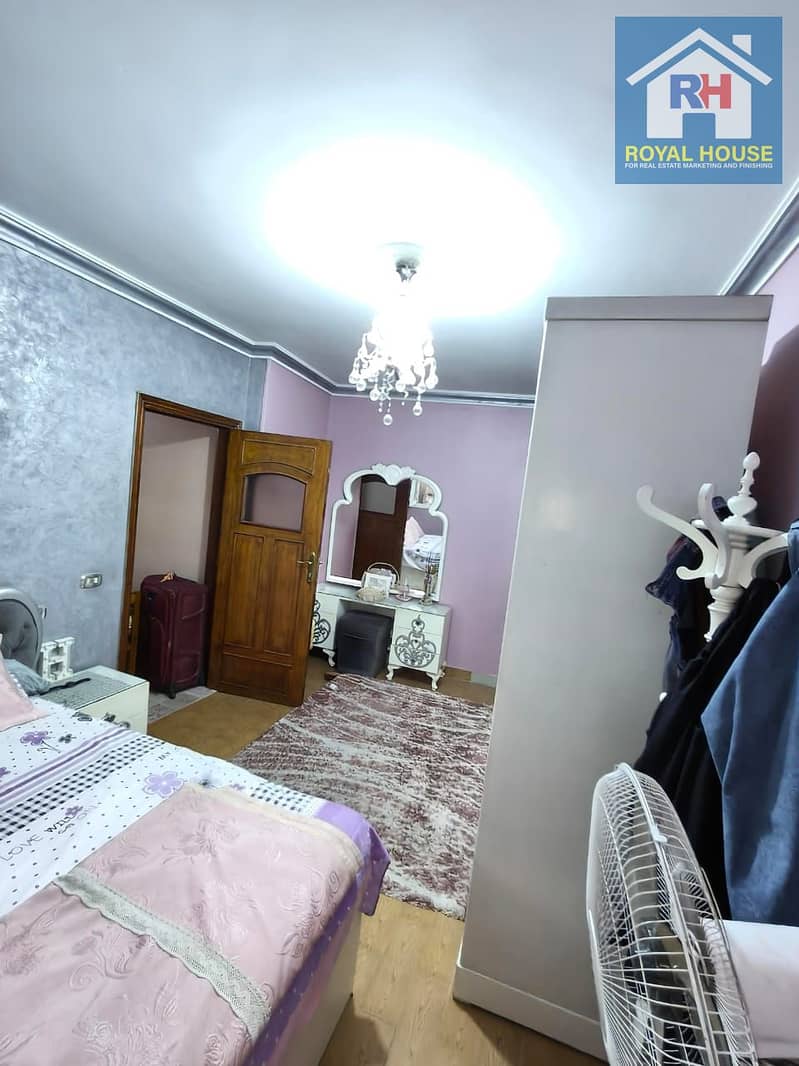 9 17c6815f-e2c1-4131-8af2-206f91fb62b0. jpeg