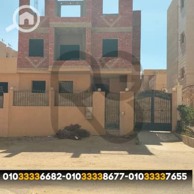 عقار سكني آخر 9 غرف نوم للبيع في 6 أكتوبر، الجيزة - 8. png