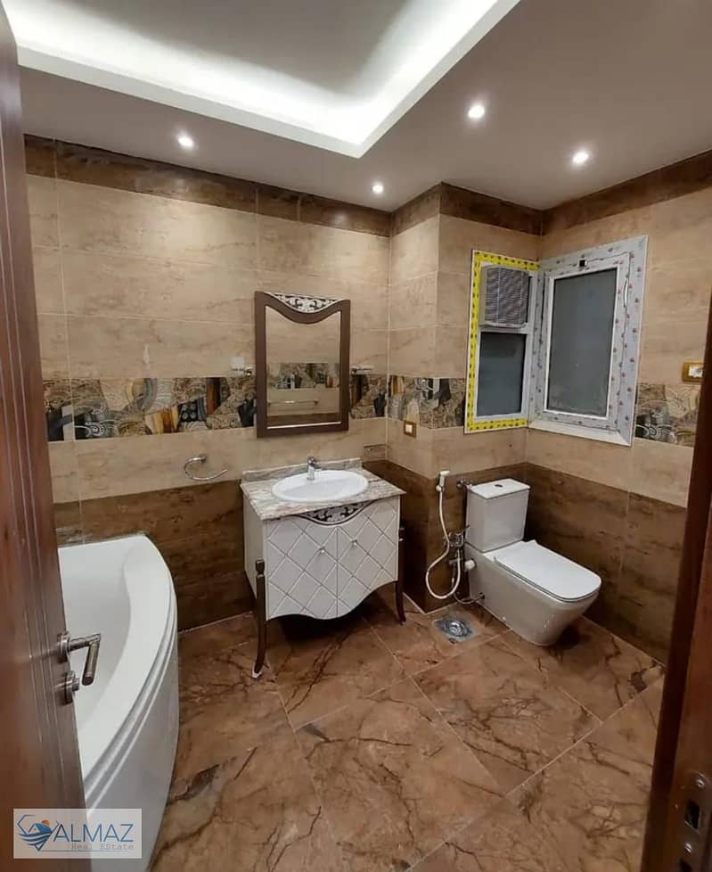 7 WhatsApp Image 2025-12-04 at 11.29. 03 AM. jpeg