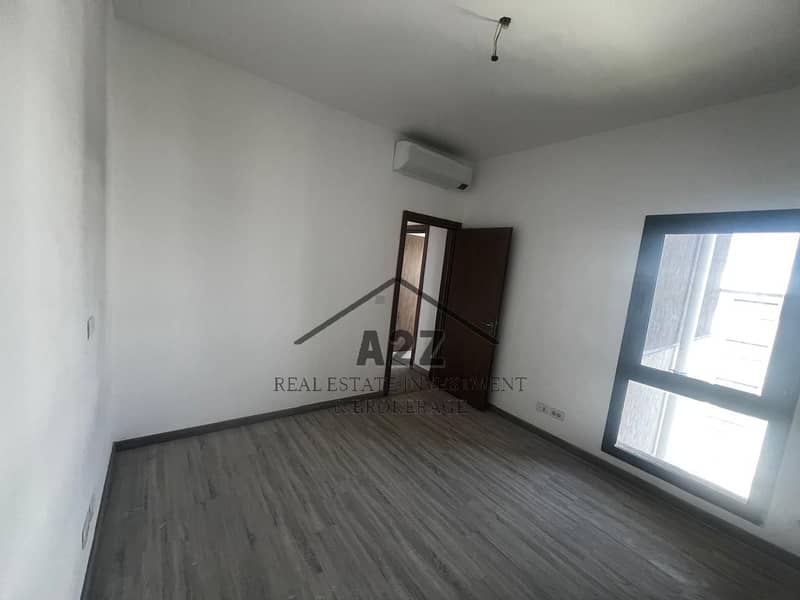 6 WhatsApp Image 2024-10-26 at 1.59. 02 PM (3). jpeg