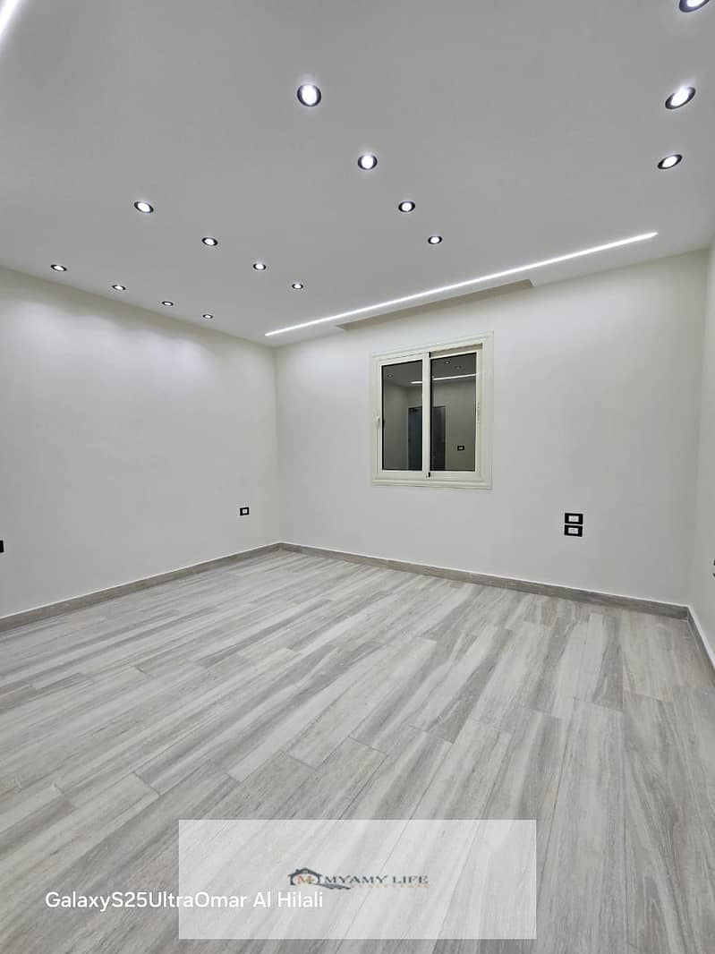 9 WhatsApp Image 2025-11-21 at 2.45. 41 PM. jpeg