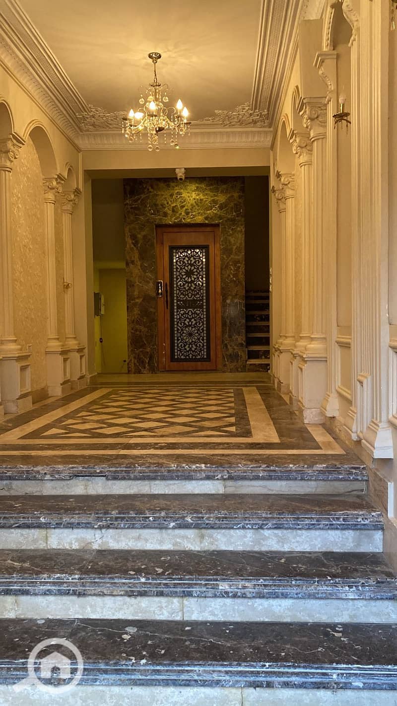 5 12d3e937-e016-4e84-9c89-69aab8f1c12c. jpg