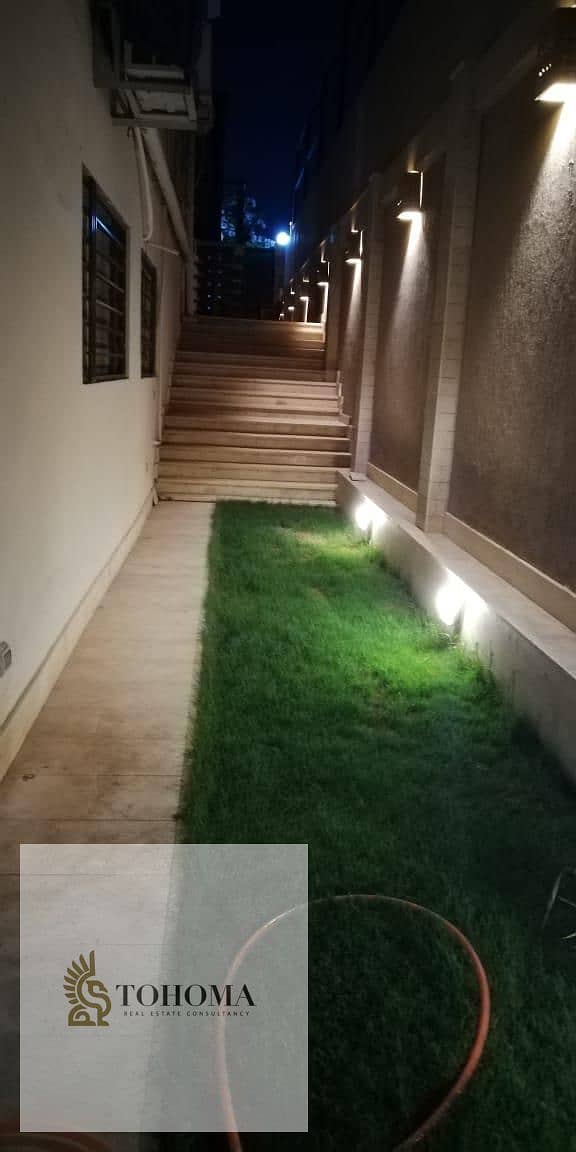 9 f87e6104-2a0c-4e73-b3b2-035e21d7047e. jpg