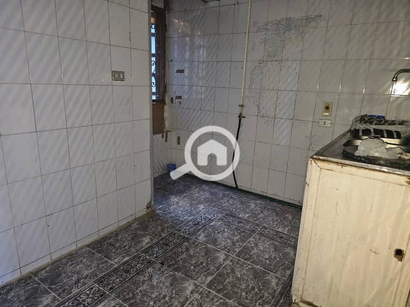 4 db1b4af4-b525-4878-8bc1-40a7b68dfac2. jpeg