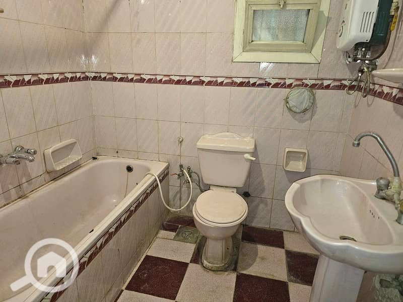 7 5662b04e-d817-453f-bf6f-9b0d42bf2909. jpeg