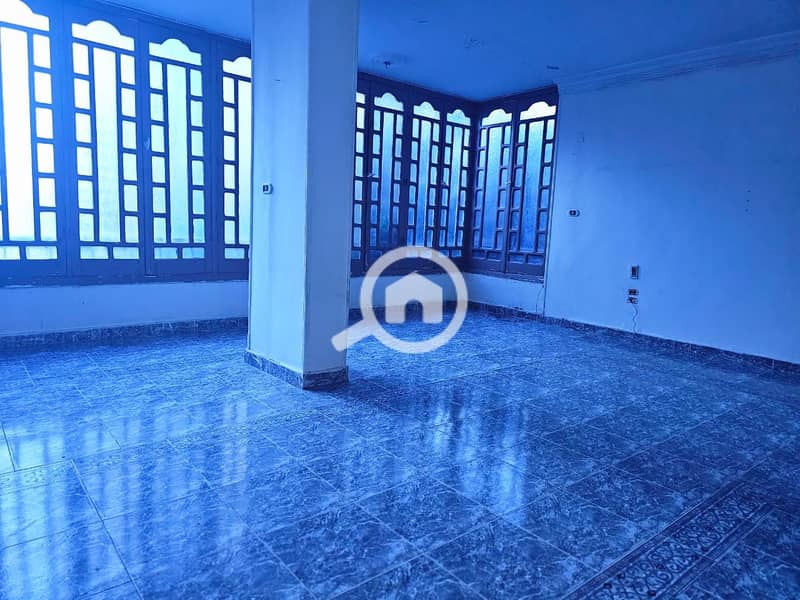 9 3265d5db-339b-480c-9b9f-e80d5f624c82. jpeg