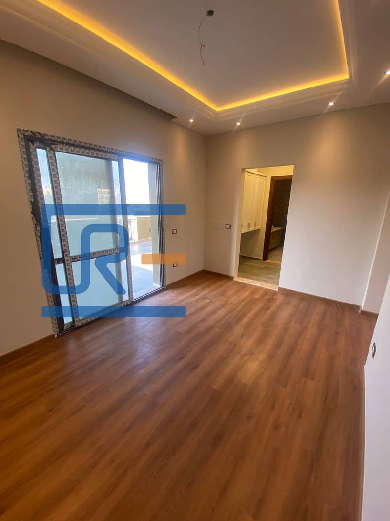 14 69881539-16ca-4717-8b2f-7948640c0ec7. jpg